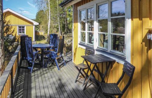 Storgardet-Tallasen-Tostero House | Lovely Home In Strängnäs With Kitchen