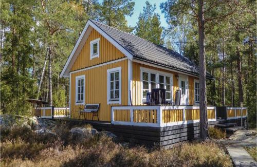 Storgardet-Tallasen-Tostero House | Lovely Home In Strängnäs With Kitchen