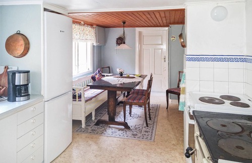 Unnaryd House | Lovely home in Unnaryd with kitchen