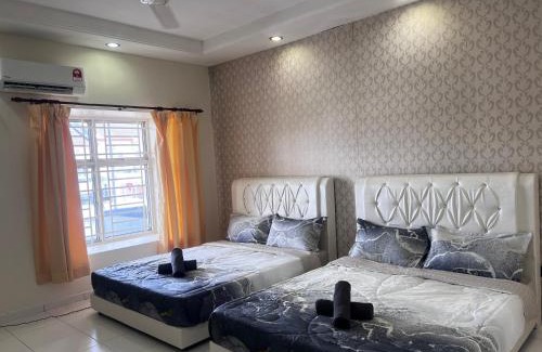 Taman Setia Indah House | Lovely Home(Setia Indah)