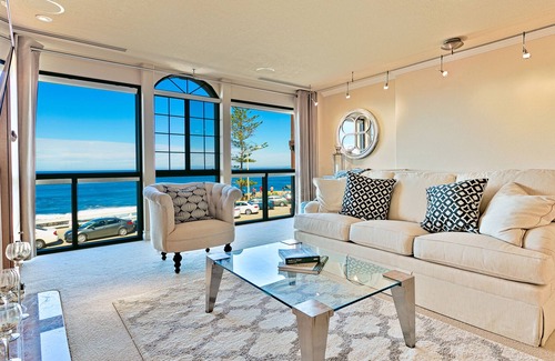 Village of La Jolla House | Lovely home with ocean views from living room, private hot tub & W/D