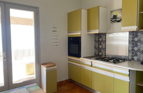 La Tranche-sur-Mer House | Lovely House Facing the Beach - 3 Bedrooms in La Tranche-sur-Mer