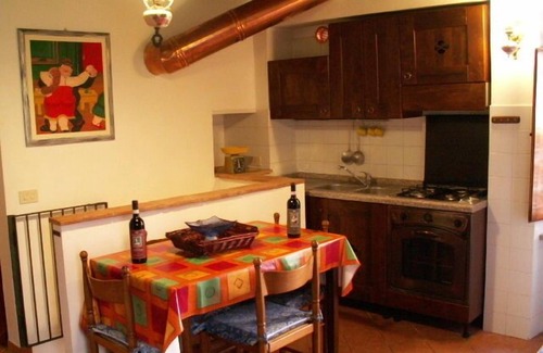 Sarteano Apartment | LOVELY HOUSE LOCATED IN THE HISTORIC CENTER!