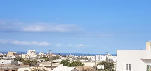 Dherynia Apartment | Lovely house not far from the beach, near Protaras
