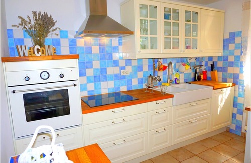 Piran House | Lovely House with View over Salt Pans