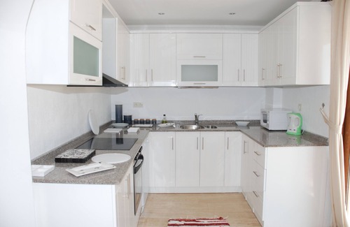 Islamlar Villa | Lovely Infinity Pool 4km Kalkan Fab Views 4 Storeys Licence 07-6870 Sleeps 10