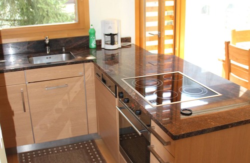 Klosters Platz Apartment | Lovely Klosters home in heart of the village