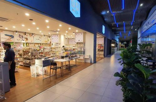 Batu Lintang Apartment | Lovely Kozi Square Studio 1 Bedroom with Pool LV7E