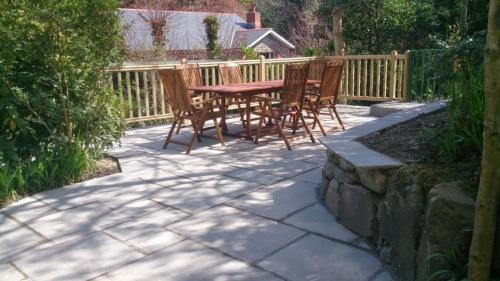 Barmouth House | Lovely Large home 10 Minute Walk to Barmouth Beach