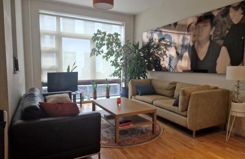 Queen's Park Apartment | Lovely London on a budget!