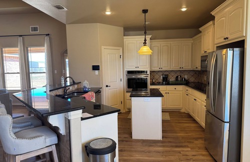 Lubbock House | LOVELY LUBBOCK HOME with WiFi, AC, Cable, Laundry Room, Fireplace