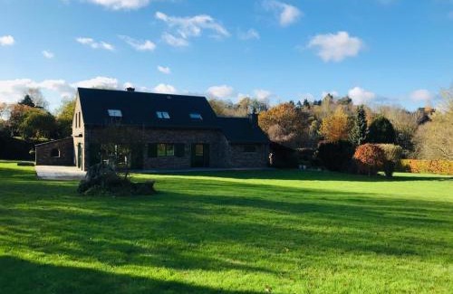 Willerzie House | Lovely Meadow House in the land of Croix Scaille