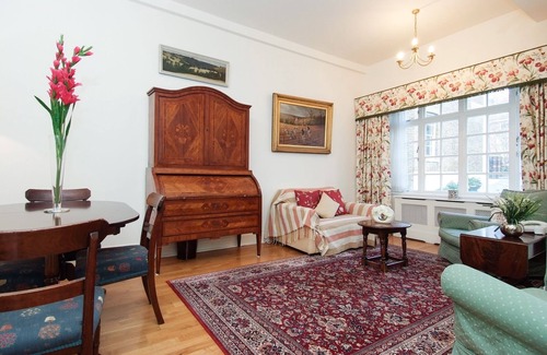 Tachbrook House | Lovely Mews House in Westminster