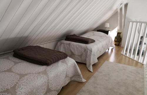 Aviapolis Apartment | Lovely Mint Garden Studio