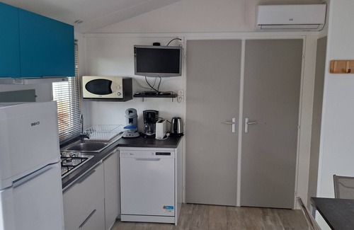 Chateau-d'Olonne House | Lovely mobile home in a 4-star residential estate in Les Sables D'Olonne