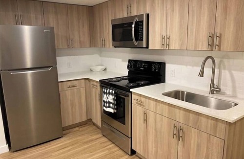 North Miami Apartment | Lovely Modern 1/1 Condo 10mins from Midtown/Beach