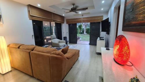 Pranburi Villa | Lovely modern 2 bed villa