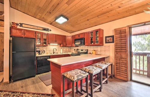 Angel Fire Condo | Lovely New Mexico Retreat w/4 Private Balconies!