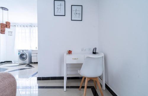 Langata Apartment | Lovely One Bedroom Apartment,Swimming pool, gym, workspace