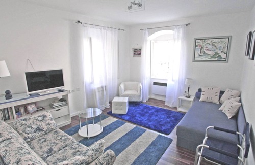 Hvar Old Town Apartment | Lovely one bedroom apartment for 3 on the main Hvar town square