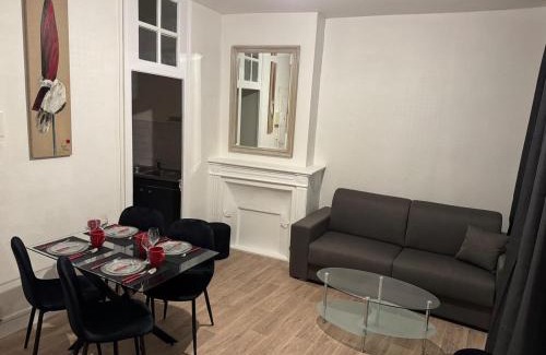 Centre Ancien Apartment | Lovely place in Caen's historic center