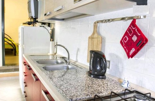Alghero Cottage | Lovely private garden | Quiet and cozy | Close to beach in Alghero