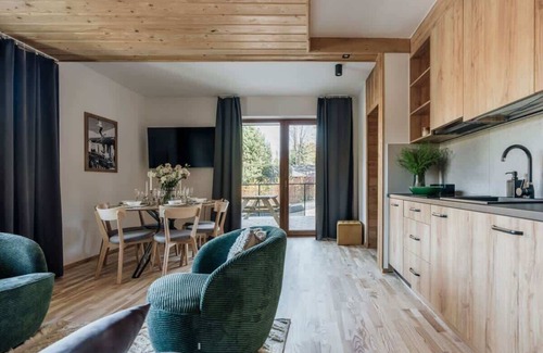 Zakopane Apartment | Lovely, quiet 2-bedroom apartament in city center