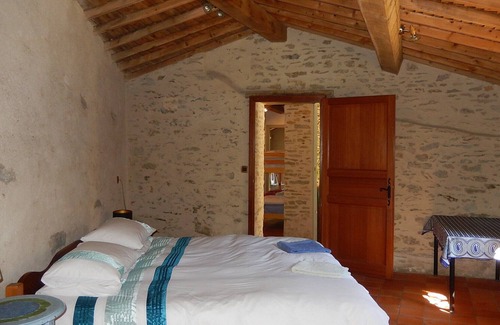 Bessay Hotel | Lovely Riverside Cottage in South Vendee