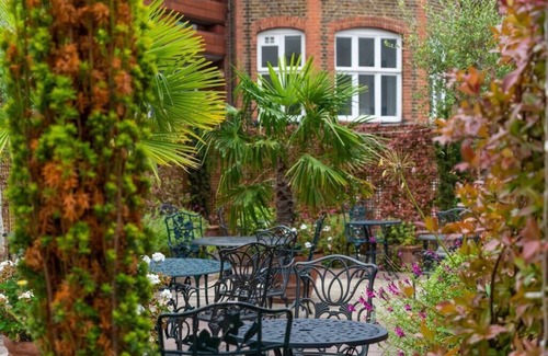 Knightsbridge House | Lovely Room in the Heart of Knightsbridge