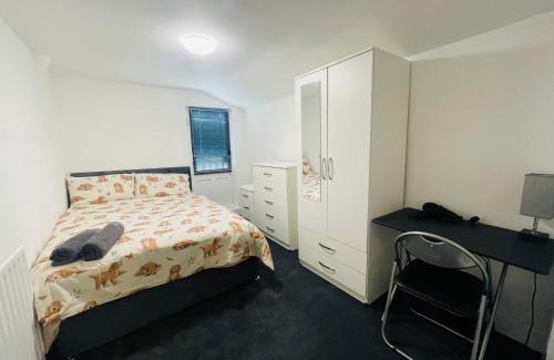 South Bermondsey House | Lovely Room Near Centre London