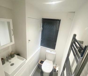 South Bermondsey House | Lovely Room Near Centre London