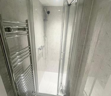 South Bermondsey House | Lovely Room Near Centre London