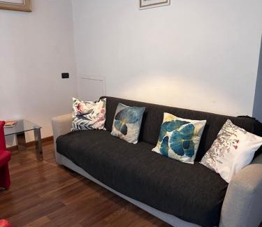 Santa Croce Apartment | Lovely San Stae