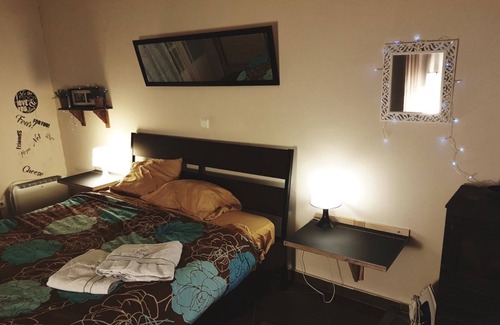 Vyronas Apartment | Lovely small studio apartment in Vironas, Athens