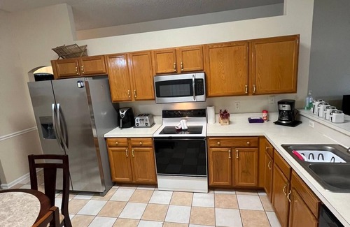 Orange Park House | Lovely Spacious 3 Bedrooms 2 Bath Home in Orange Park, Fl