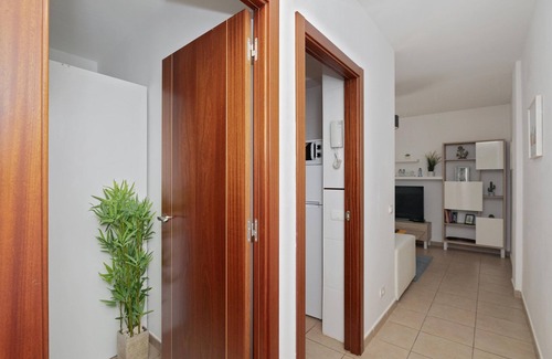 San Isidro Apartment | Lovely Spacious Apartment in San Isidro, Tenerife