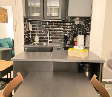 Le Chesnay Apartment | Lovely studio 35 m2 with garden. 2/4 people