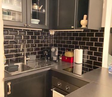 Le Chesnay Apartment | Lovely studio 35 m2 with garden. 2/4 people