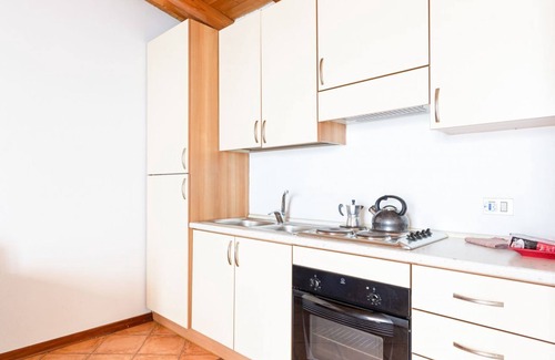 Porta Romana Apartment | Lovely studio apartment located just 350m from the "Lodi" M3 stop