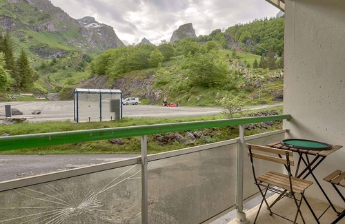 Eaux-Bonnes Apartment | Lovely studio cabin 4 pers, WiFi, ski-in/ski-out