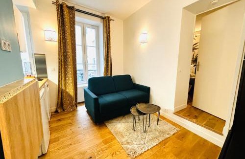 Saint-Germain-des-Pres Apartment | Lovely studio in the Heart of St Germain-des-Prés