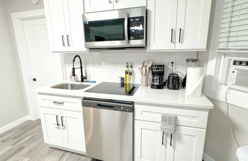 North Ironbound Apartment | Lovely Studio near NYC and EWR