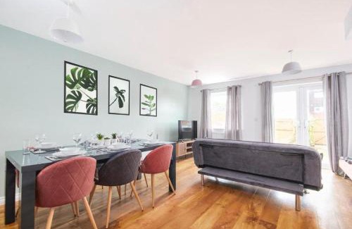 Cambridge Apartment | Lovely Stylish House in Cambridge - Garden