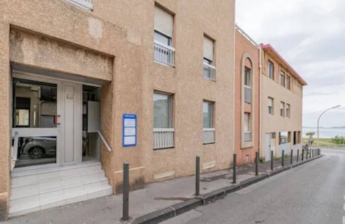Bonneveine Apartment | Lovely T1 with terrace close to beaches
