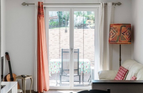 Torricella Taverne Apartment | Lovely tavern with patio (LA TAVERNA)