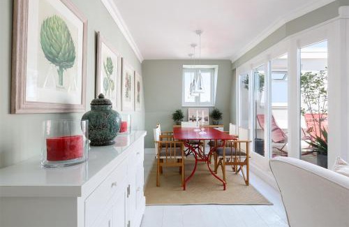Notting Hill Apartment | Lovely two bedroom flat with patio in Notting Hill