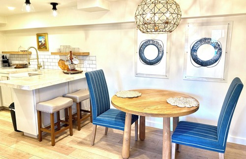 Laguna Beach Apartment | Lovely unit in tranquil N. Laguna Beach. Stone's throw to beach