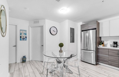 Midtown Apartment | Lovely Unit Mins from Wynwood with Free Parking