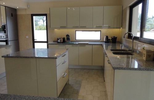 Almancil Villa | Lovely Villa, Inspiring Views, private,peaceful,Quinta do Lago,Beach and Lake.
