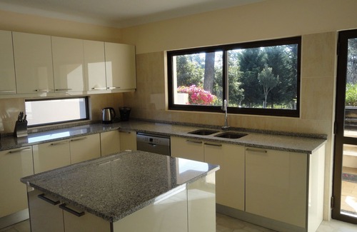 Almancil Villa | Lovely Villa, Inspiring Views, private,peaceful,Quinta do Lago,Beach and Lake.